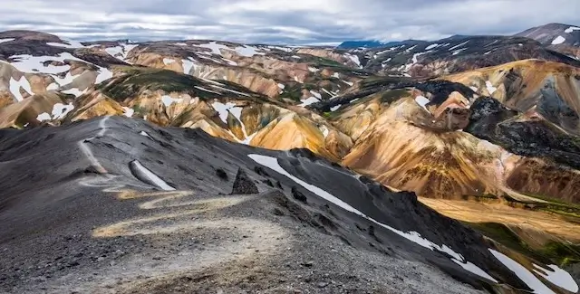 The-Laugavegur-Trail-Iceland-Land-of-Fire-and-Ice